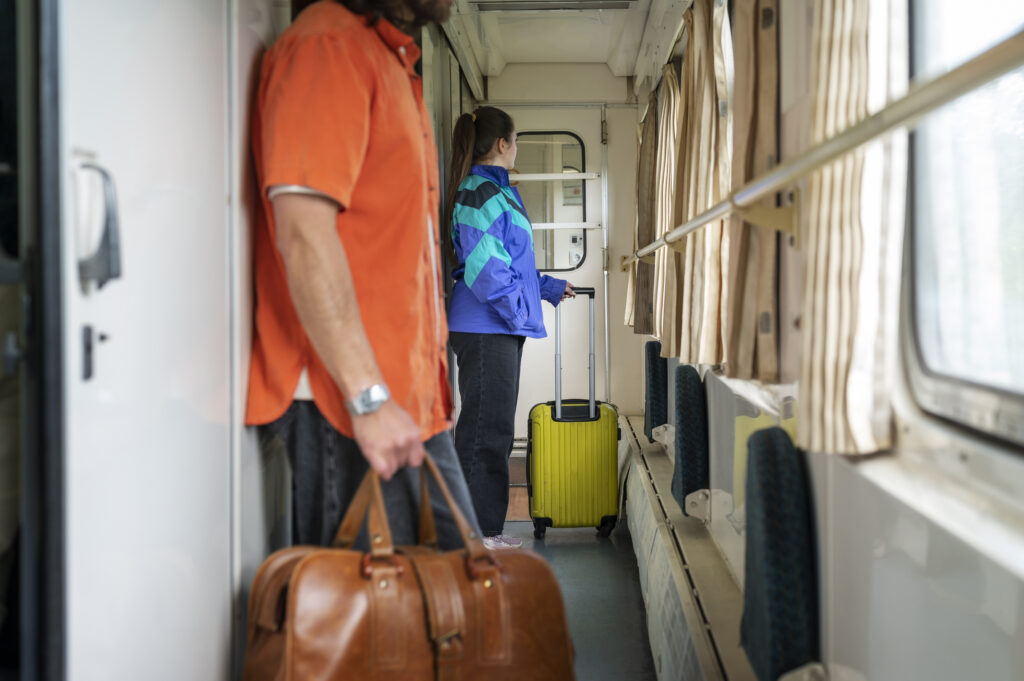 Travel from New York to Washington by train